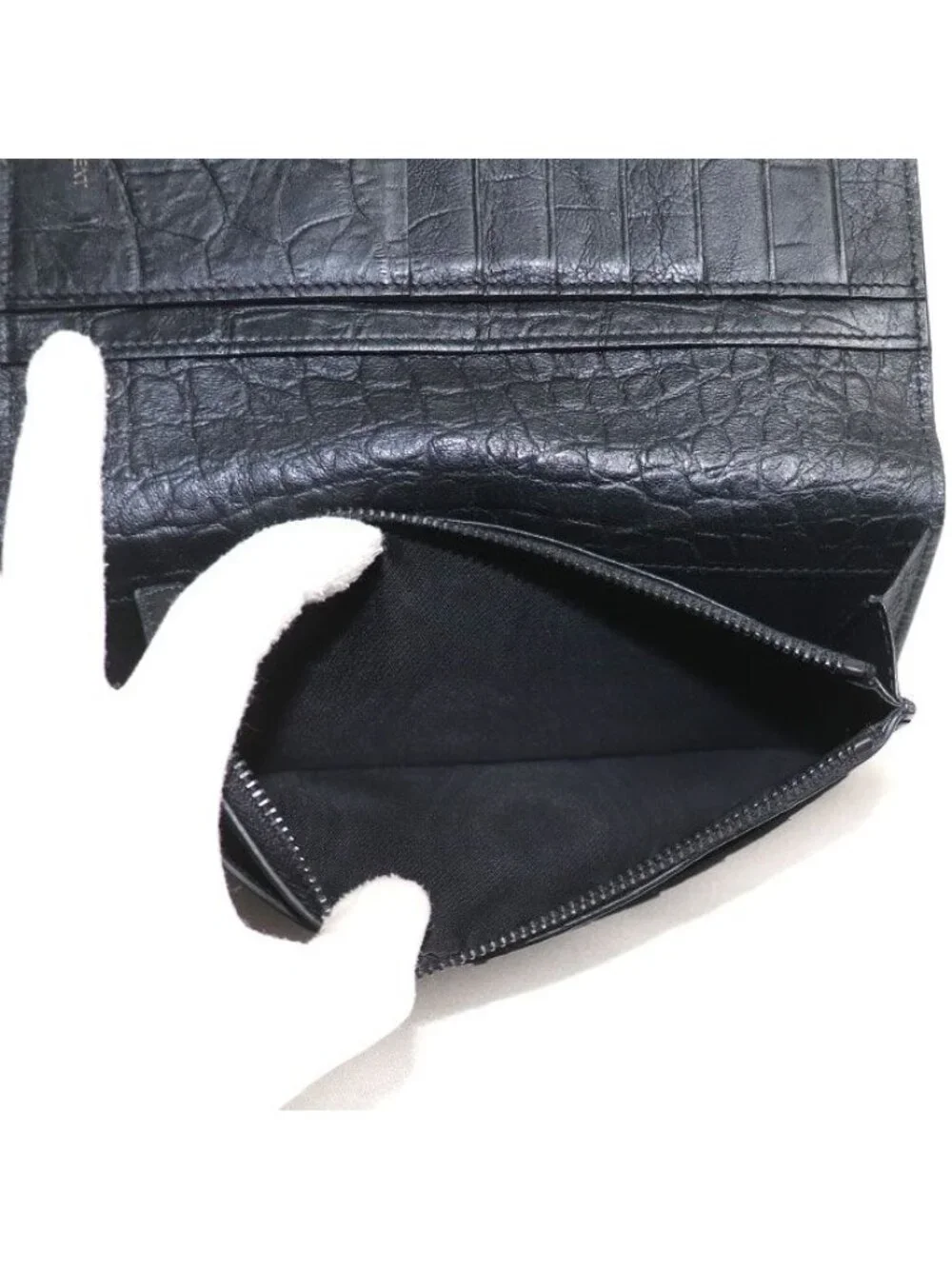Saint Laurent Monogram Continental Wallet Black